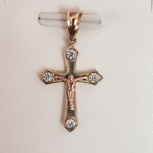 10K Gold Cross Pendant